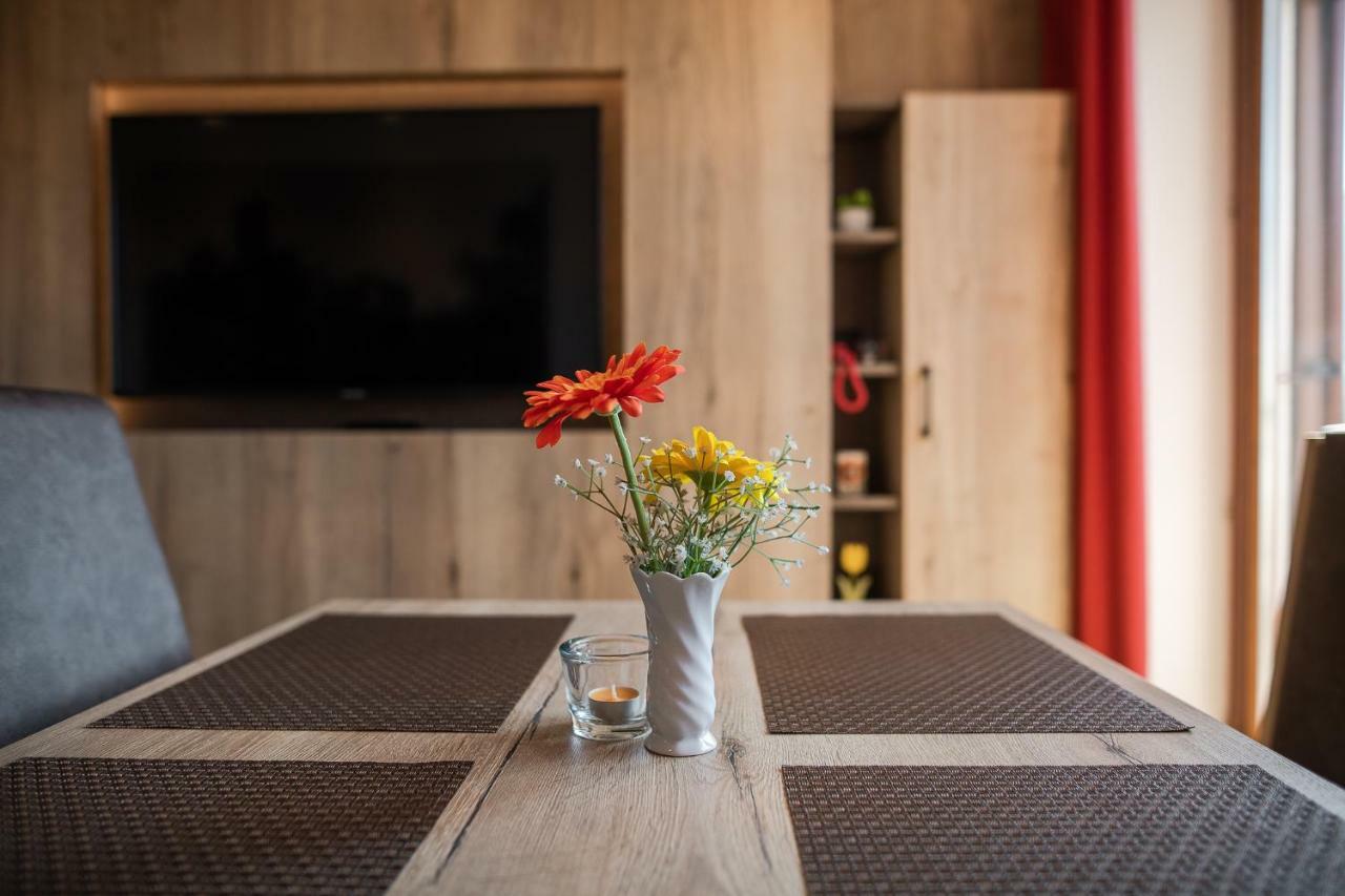 Residence Neuhof Тироло Екстериор снимка